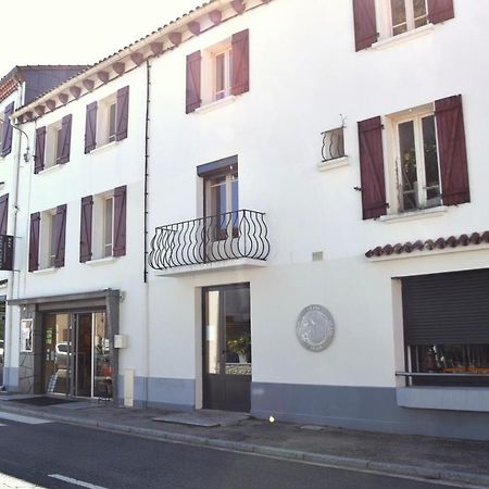ホテル Le Lys Lacrouzette エクステリア 写真